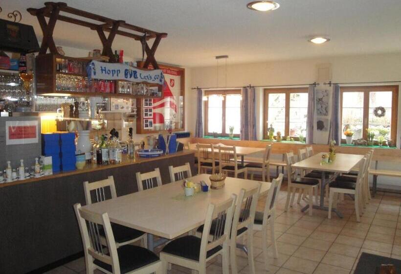 בית מלון כפרי Urirotstock