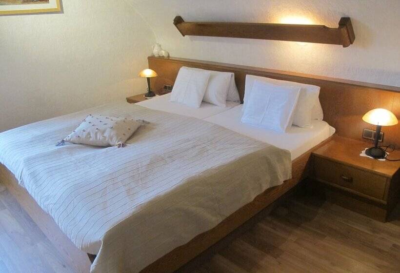 ペンション Gasthaus Zum Rothenberg