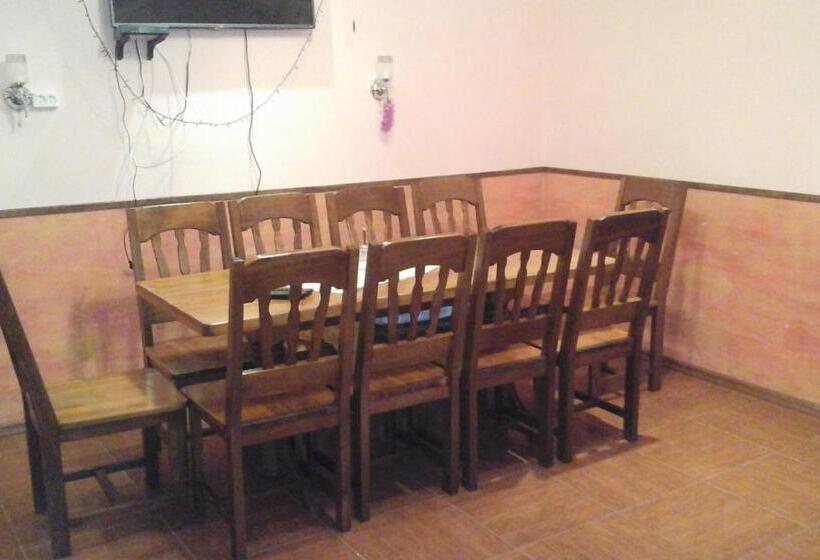 ペンション Guest House Magnat