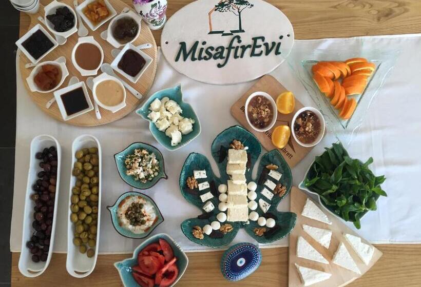 膳宿费 Misafir Evi