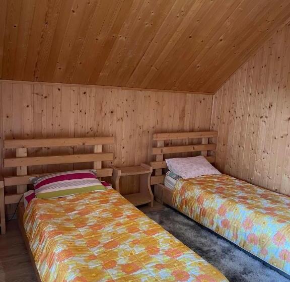 Пансион Sadyba Sunny House