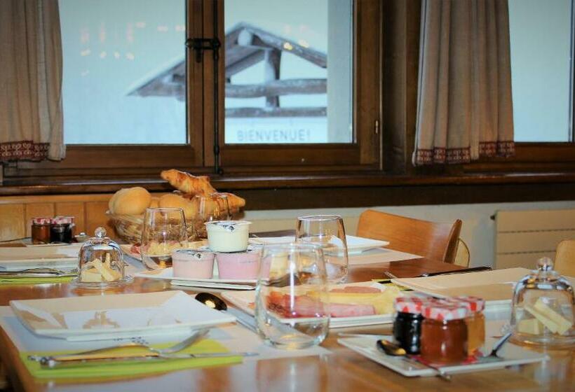 호스텔 Bonne Auberge Les Bugnenets
