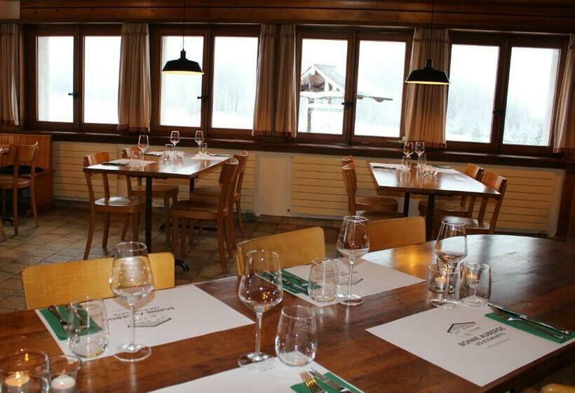 호스텔 Bonne Auberge Les Bugnenets