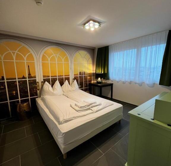 هاستل Smartroom Hotel Rössli Hunzenschwil