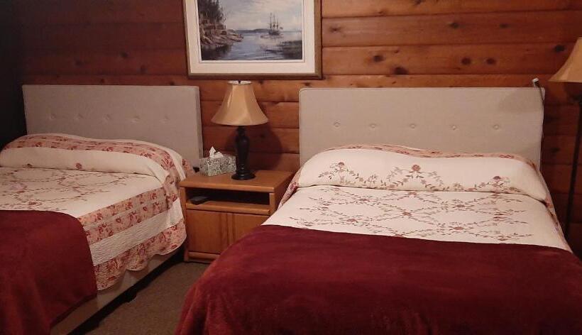 تختخواب و صبحانه Alert Bay Lodge