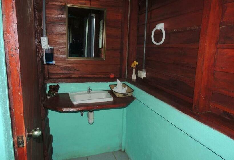 צימר Cabinas Río Celeste La Amistad