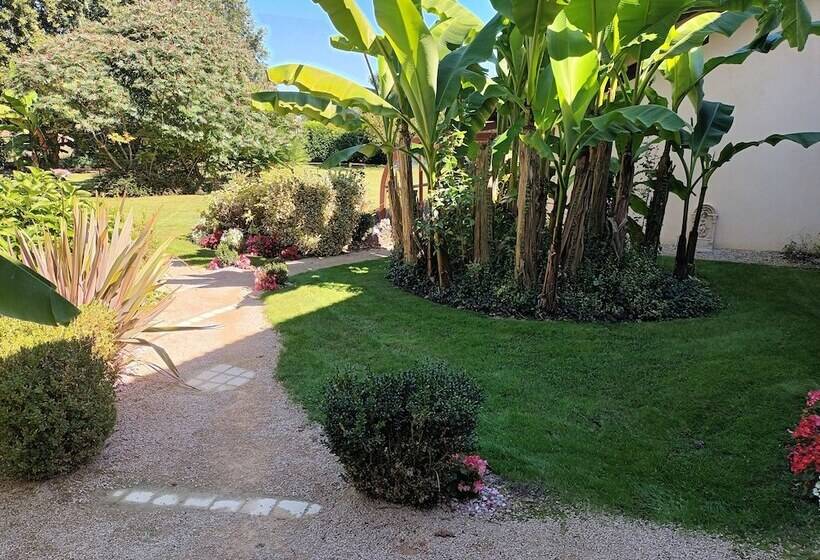 مبيت وإفطار Chambre D Hôtes L Airial