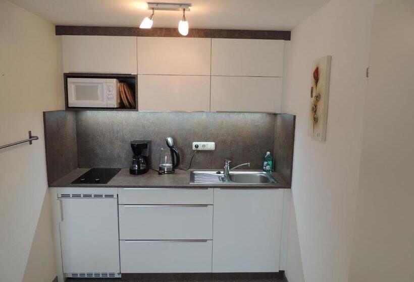 Bed and Breakfast Ferienwohnungen Schöbringer