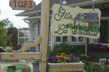 تختخواب و صبحانه Gîte La Veilleuse