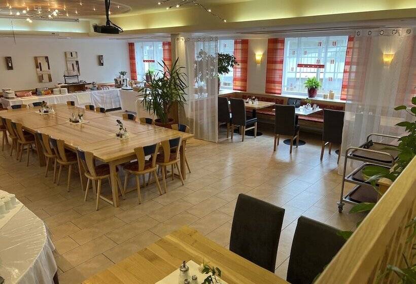 Отель Breitenberger Hof Inklusive Frühstück