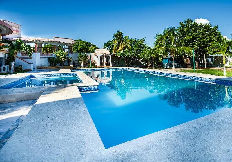 هتل Capital O Oxtankah,chetumal Bay