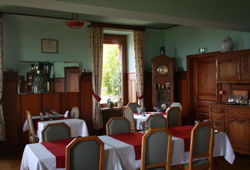 בית מלון כפרי Hôtel Restaurant Roess