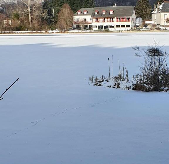 ホテル Le Lac Des Moines