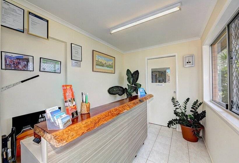 Мотель Moore Park Beach Inn