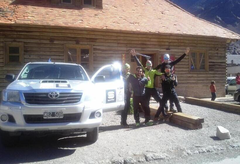 بنسيون Portezuelo Del Viento   Hostel De Montaña