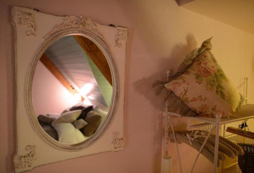 فندق صغير Gasthof Zum Bären Birmenstorf Gmbh