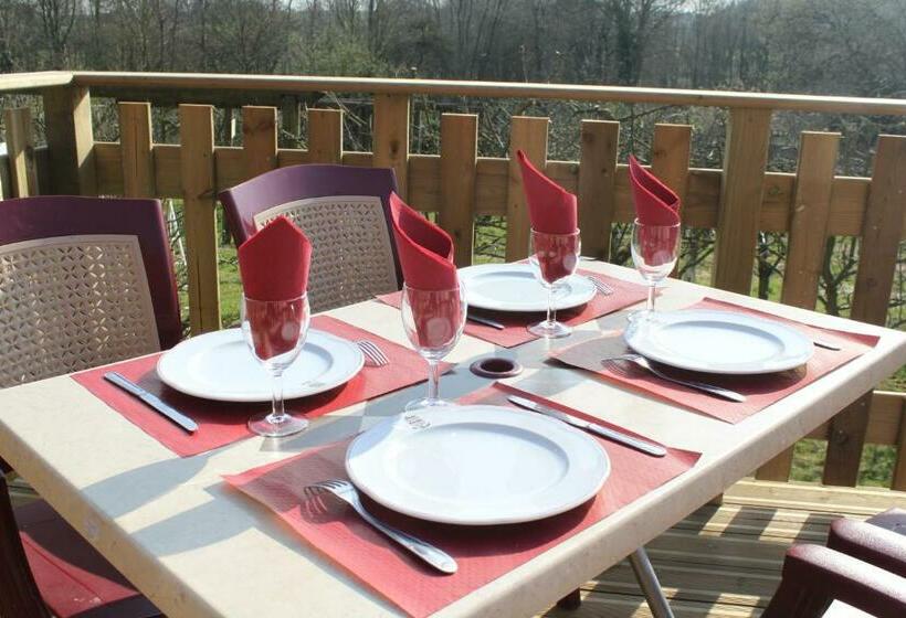 Bed and Breakfast Auberge Du Blaisel