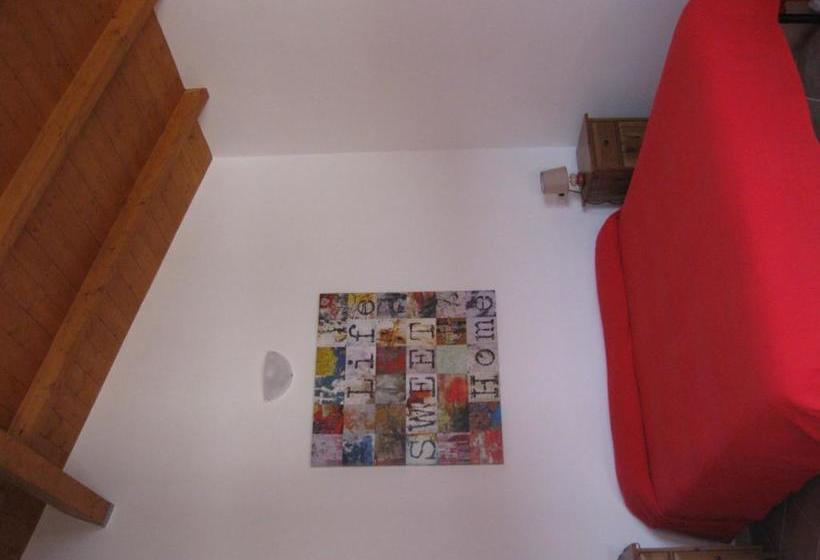 ベッドアンドブレックファースト La Collina Di Peppino