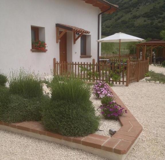 ベッドアンドブレックファースト La Collina Di Peppino