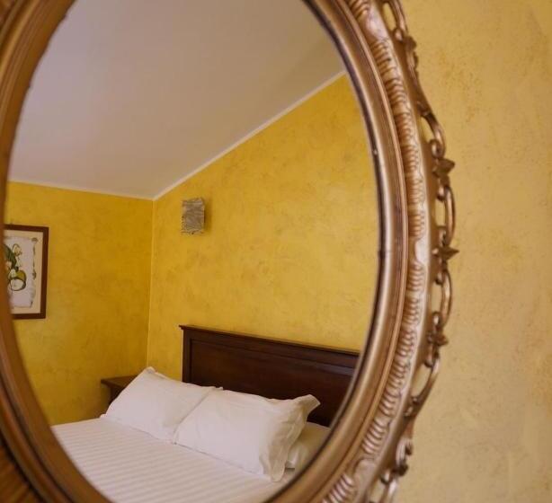 فندق Al Piccolo Borgo Locanda Con Alloggio