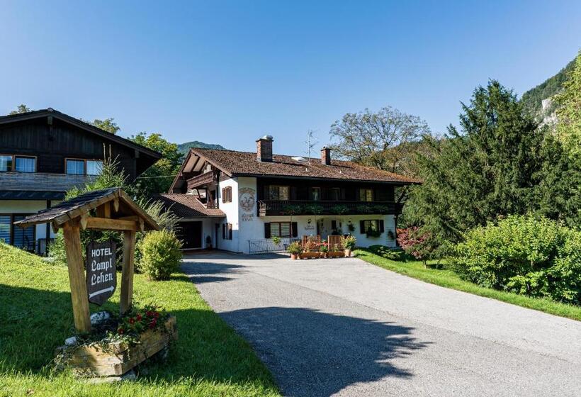 Отель & Chalets Lampllehen
