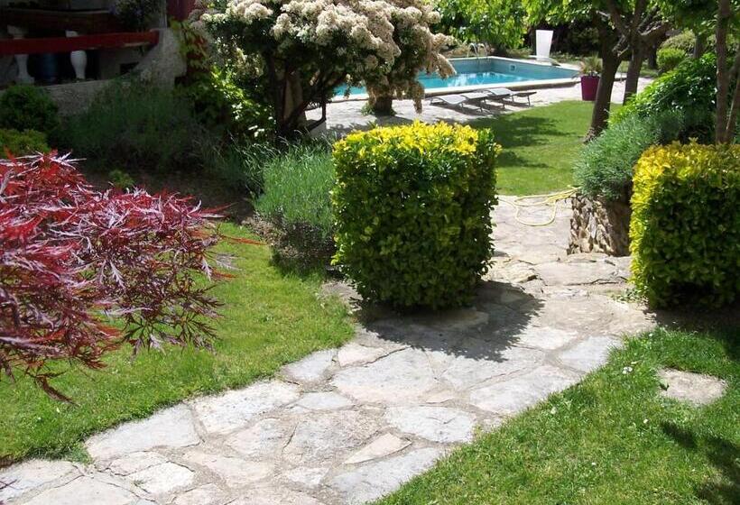 酒店 La Bastide Des Muriers