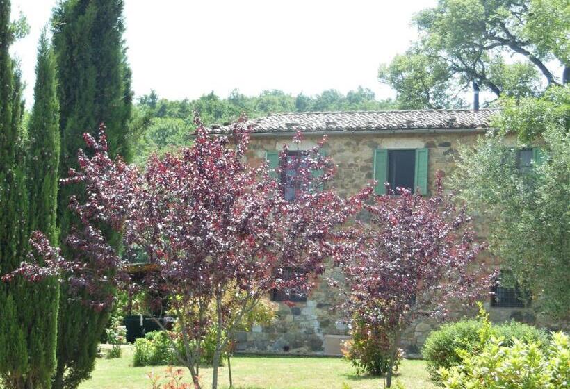 فندق La Fontaiola