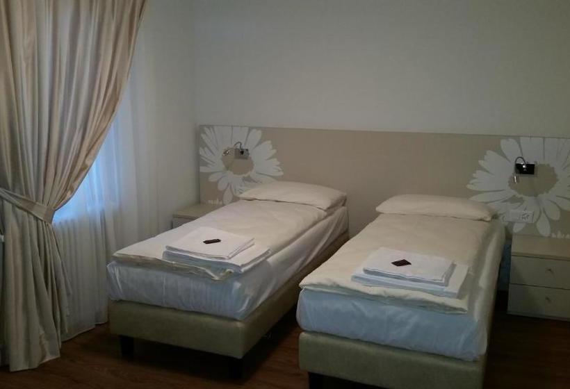 호텔 Ristorante Stazione Con Alloggio