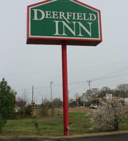 مُتل Deerfield Inn