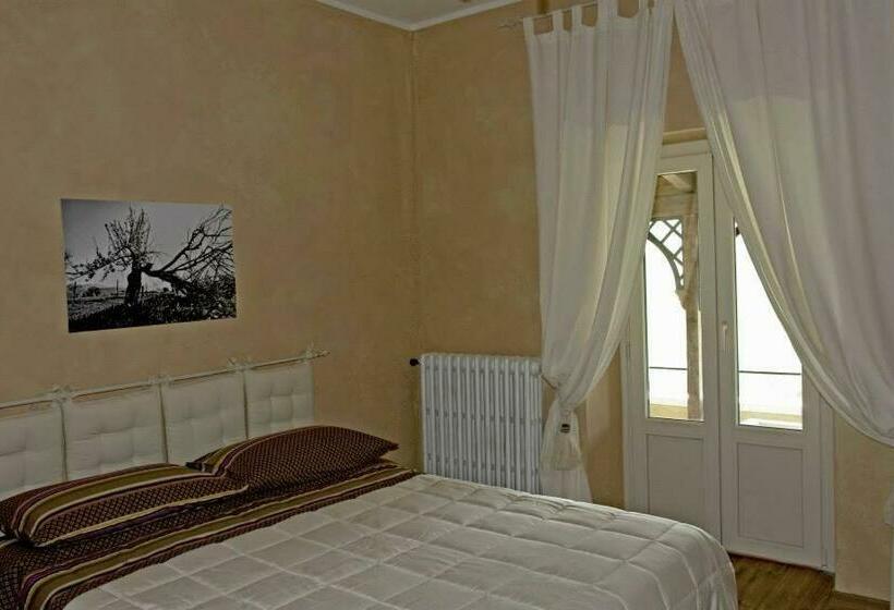 بنسيون La Loggia Di Federico