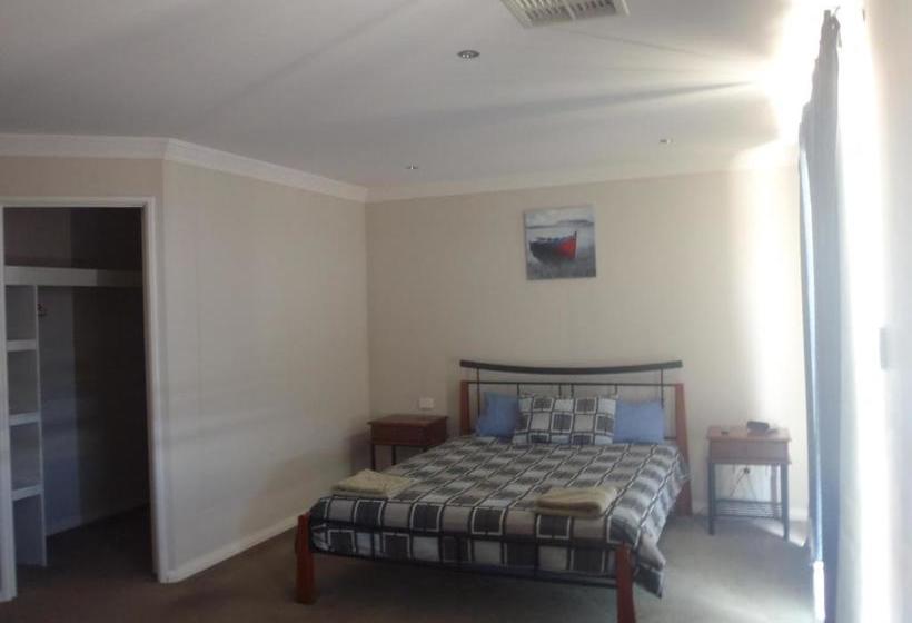 Port Denison Beach Resort