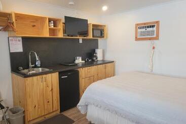 Quest Motel