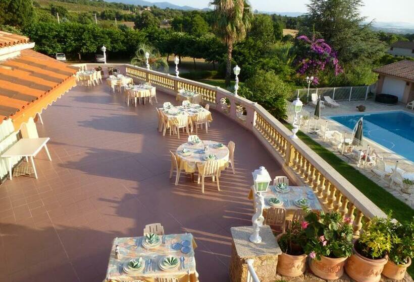 הוסטל Auberge U Licettu