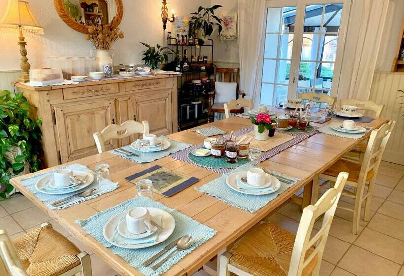 צימר Domaine De La Chapelle   Ch D Hote