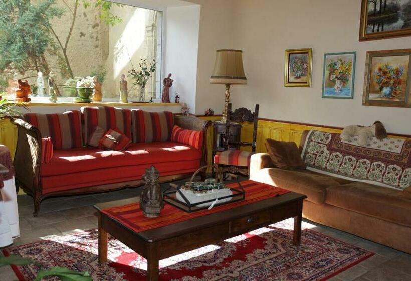 مبيت وإفطار Le Clos Saint François