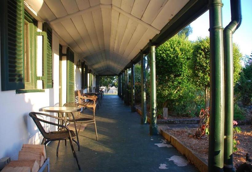 مبيت وإفطار Lochinvar House