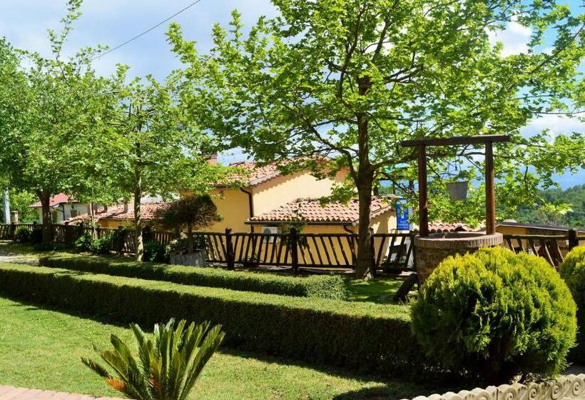 فندق Agriturismo E Turre