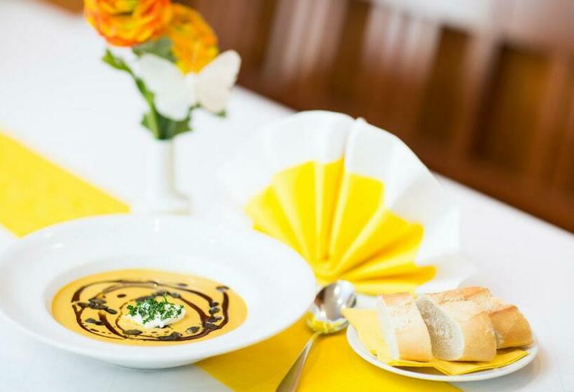 Отель Gasthof Zur Post