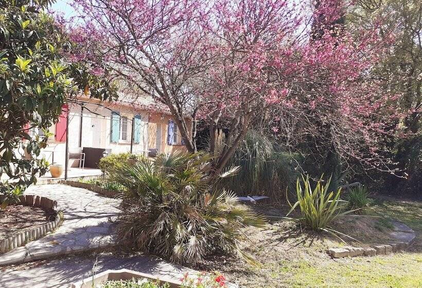 酒店 Logis Hôtel Restaurant Le Clos Des Capitelles