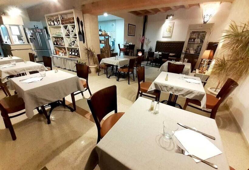 酒店 Logis Hôtel Restaurant Le Clos Des Capitelles