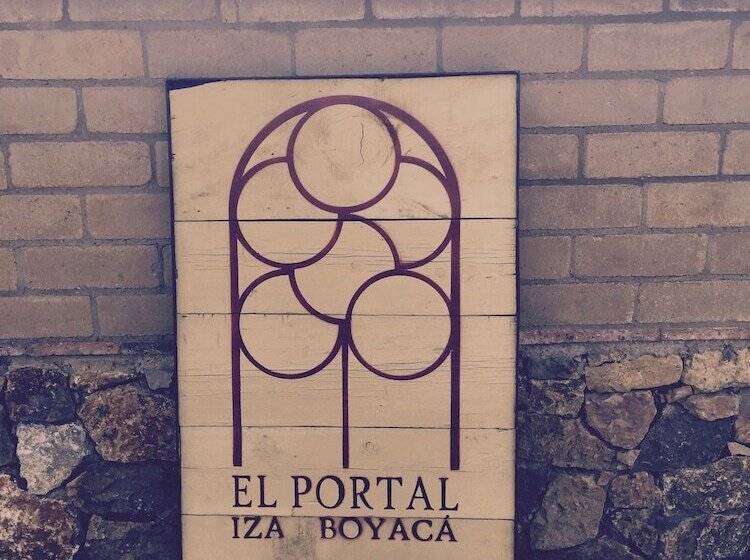 هتل Portal De Iza