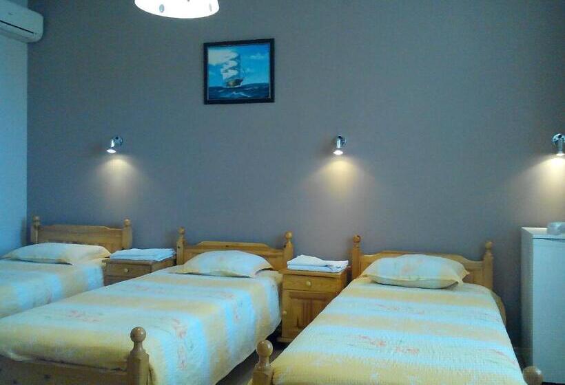 پانسیون Guesthouse Mirage
