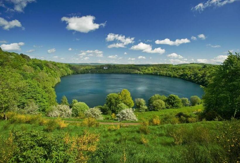 ペンション Landhaus Tannenhof