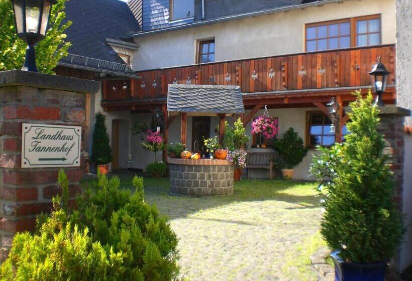 ペンション Landhaus Tannenhof