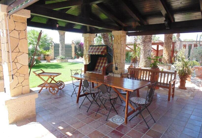 리조트 Casa Vacanze Villa Flumini