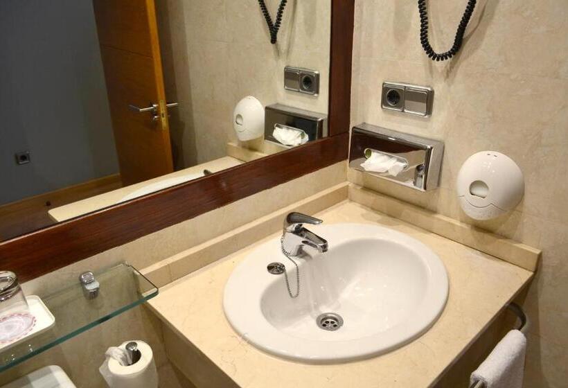 Fotos del hotel Alda Palacio Valdés:  28