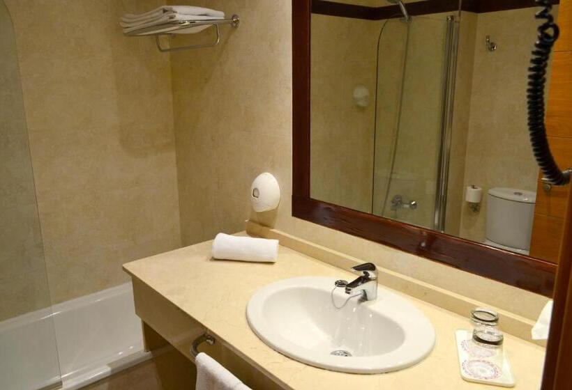 Fotos del hotel Alda Palacio Valdés:  24