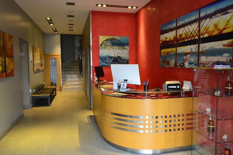 Fotos del hotel Alda Palacio Valdés:  13