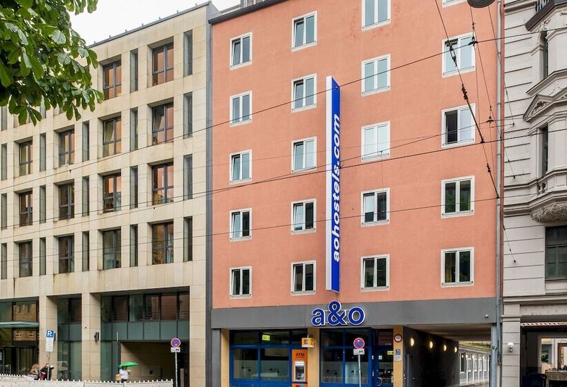 هتل a&o München Hauptbahnhof
