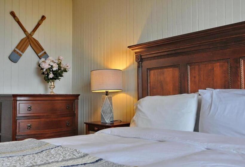 هتل Auberge Des Falaises